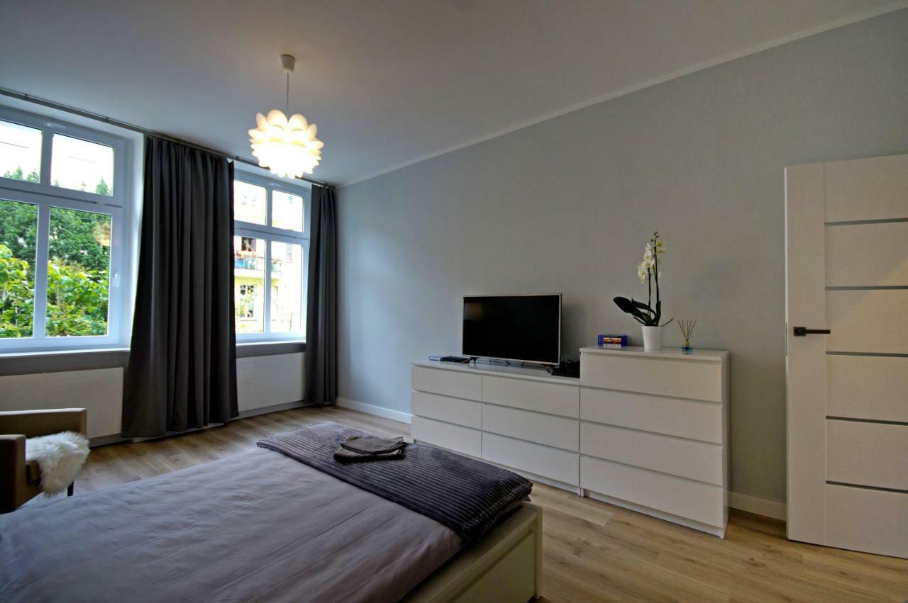 Apartament Paderewskiego 12M2 Świnoujście Buitenkant foto